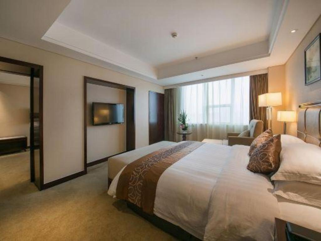 Maison New Century Hotel Ningbo Exterior foto