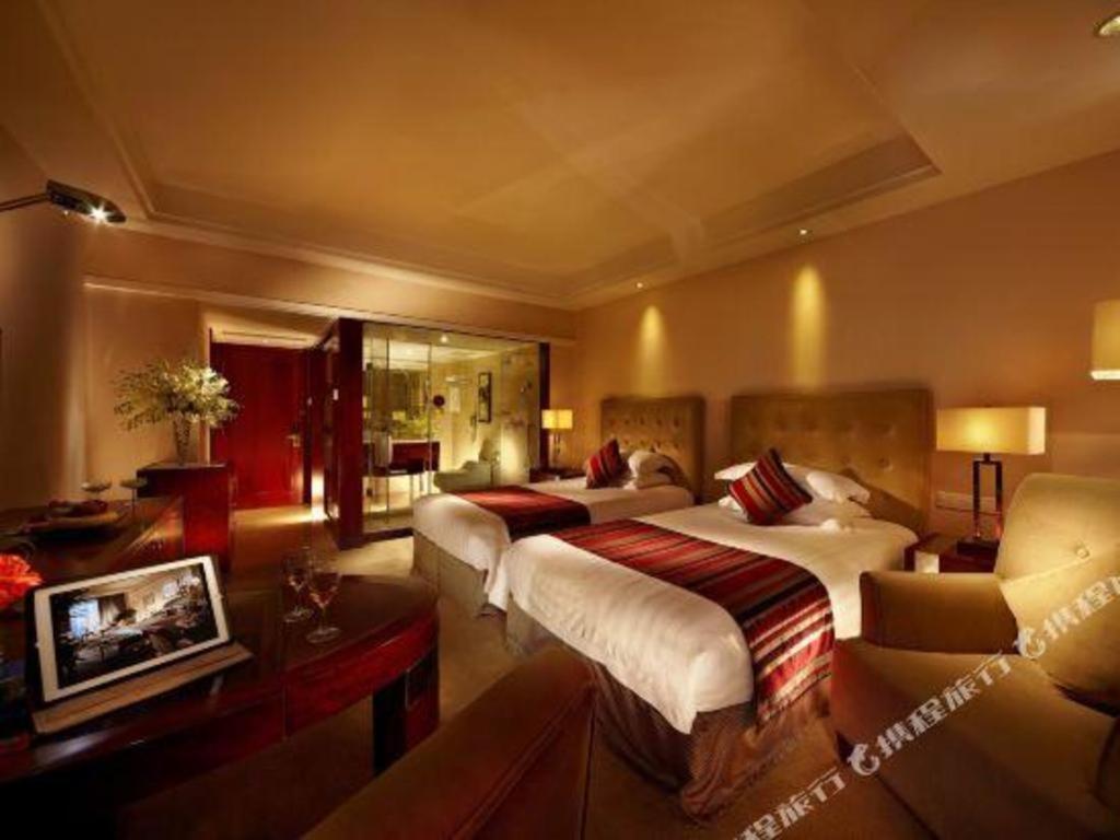 Maison New Century Hotel Ningbo Exterior foto