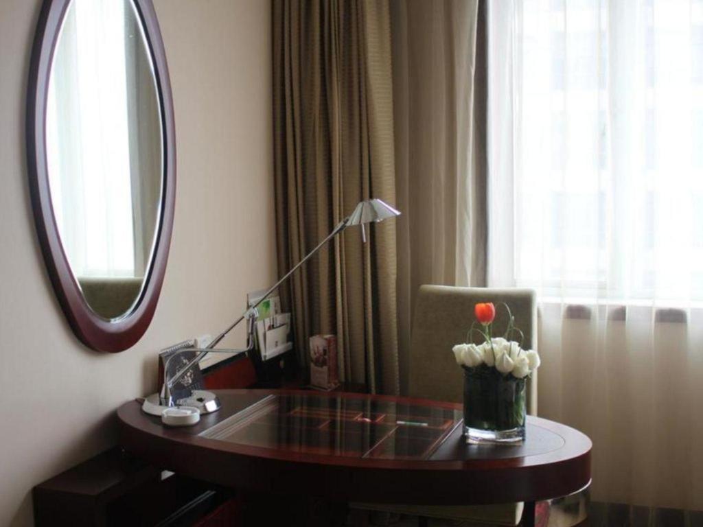 Maison New Century Hotel Ningbo Exterior foto
